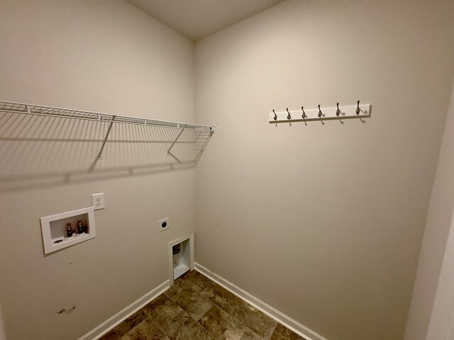 336 Oliver Way, Baxter, TN 38544 - laundry room with electric dryer hookup, baseboards, and washer hookup