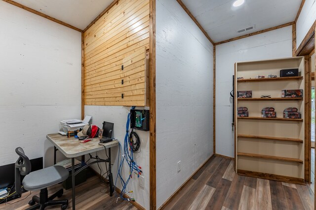 294 Big Piney Loop, Wilder, TN 38589 - home office with wood finished floors
