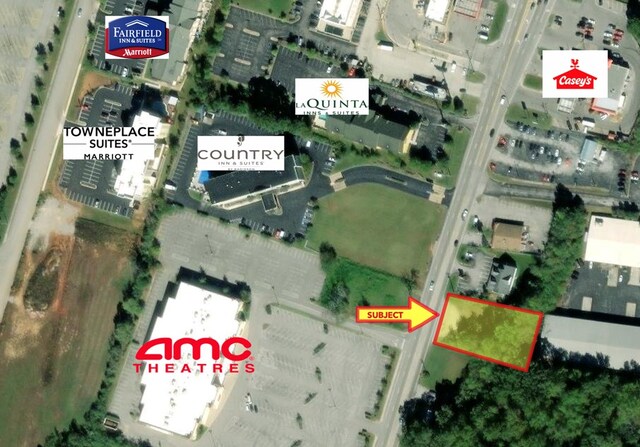 Listing photo 2 for 1176 S Jefferson Ave, Cookeville TN 38506