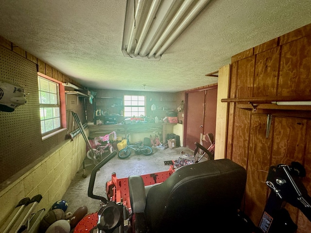 151 Dykes Ln, Crossville, TN 38571 - living room featuring a textured ceiling