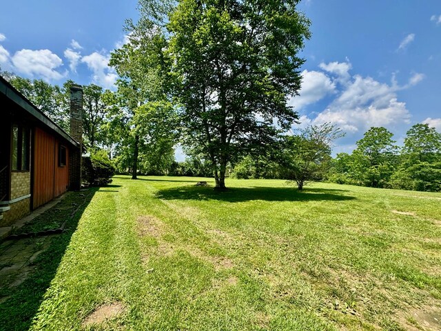 151 Dykes Ln, Crossville, TN 38571 - view of green lawn