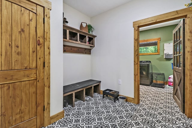2810 Stockton Rd, Jamestown, TN 38556 - mudroom with baseboards and washer / dryer