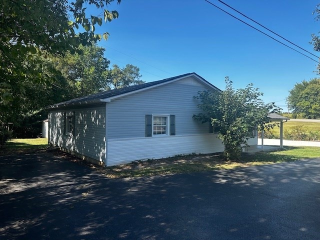 view of side of property