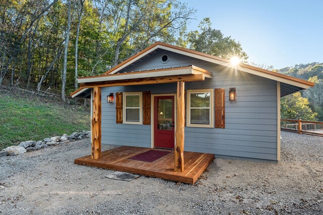 view of outbuilding