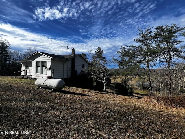 view of property exterior