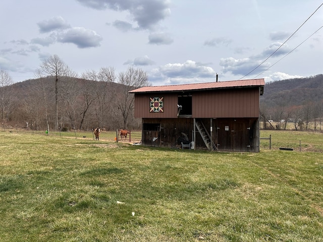 view of outdoor structure featuring an outdoor structure and a mountain view