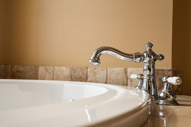 room details featuring a sink