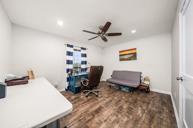 office with dark wood-style floors, recessed lighting, and baseboards