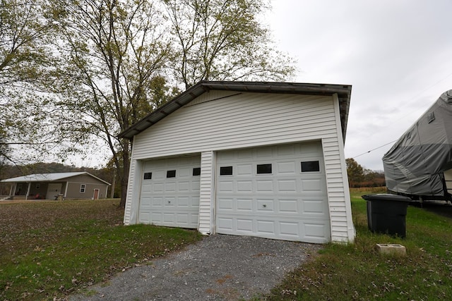 view of detached garage