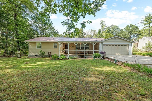 single story home with covered porch, a front lawn, crawl space, and a garage