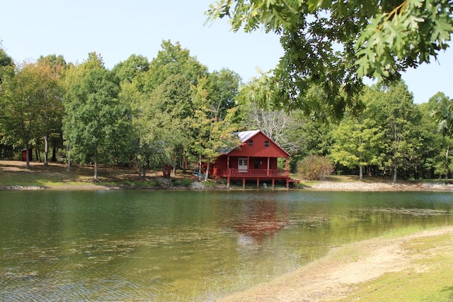 view of water feature