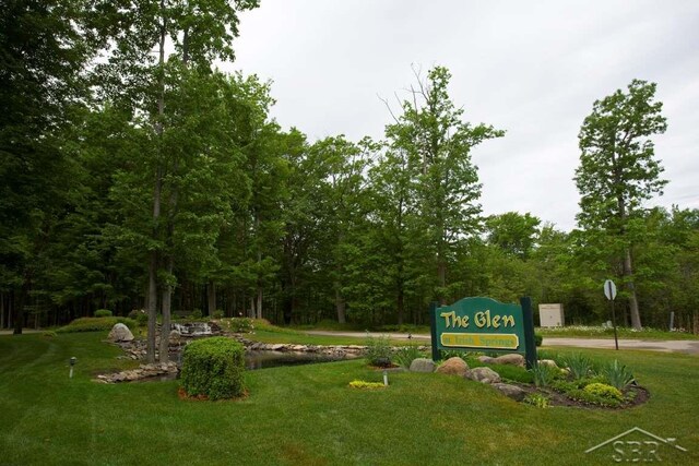 5725 Tipperary Dr, Caseville, MI 48725