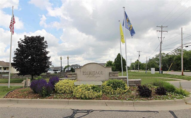 3330 Heritage Blvd, Swartz Creek, MI 48473 - photo 9