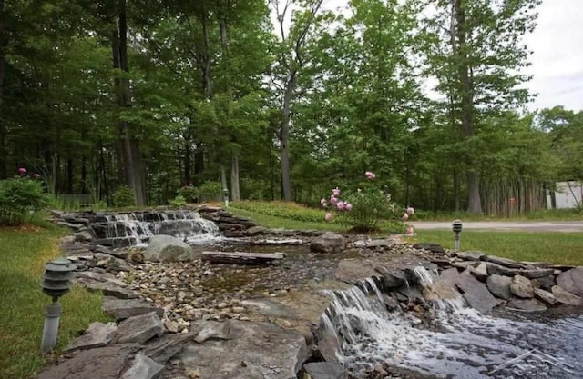 5715 County Kerry Dr, Caseville, MI 48725