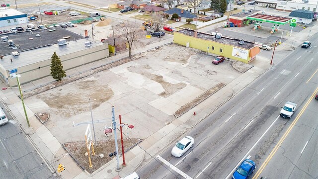 24932 Van Dyke Ave, Center Line, MI 48015
