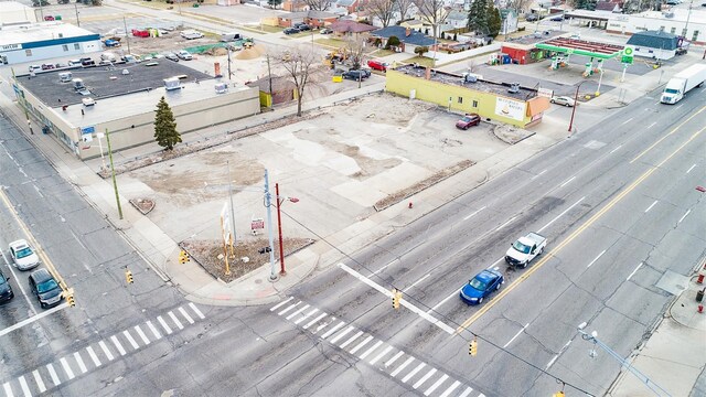 24932 Van Dyke Ave, Center Line, MI 48015