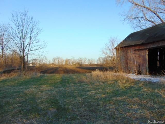 73636 Mc Kay Rd, Bruce, MI 48065