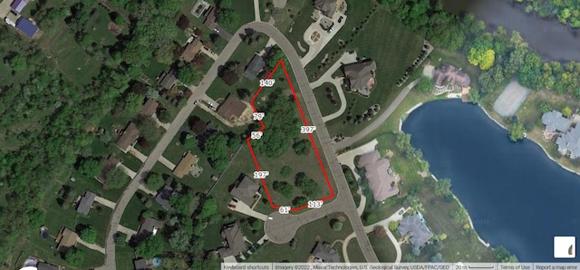 2538 Manny Ct, Flushing, MI 48433