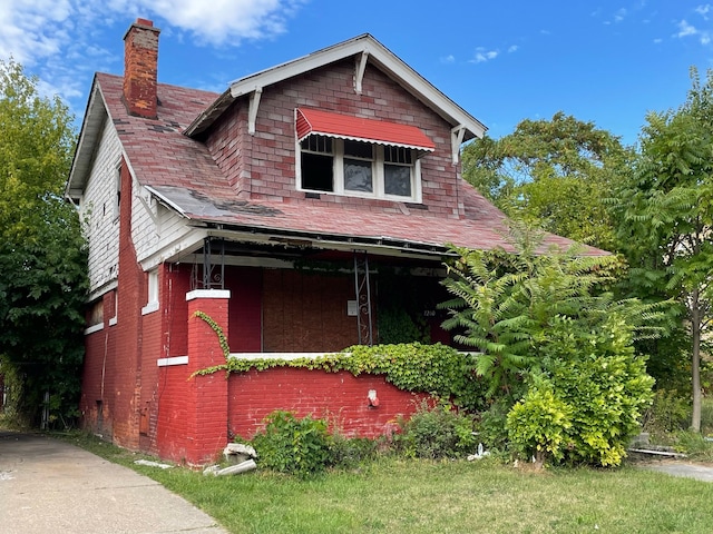 3240 Glynn, Detroit, MI 48206 - view of front of home with a chimney