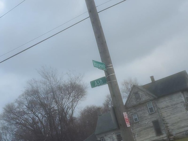 3301 Roosevelt St, Detroit, MI 48208 - photo 7