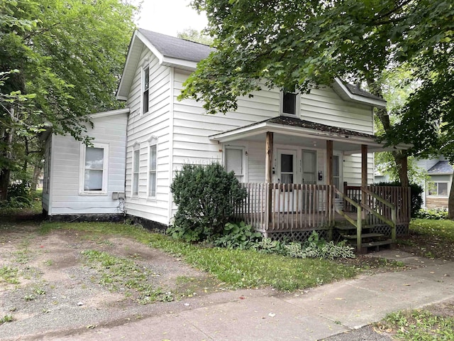415 S Franklin, Mount Pleasant, MI 48858 - view of front of house featuring a porch