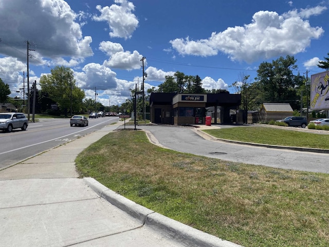 1054-1060 E Front St, Traverse City, MI 49686
