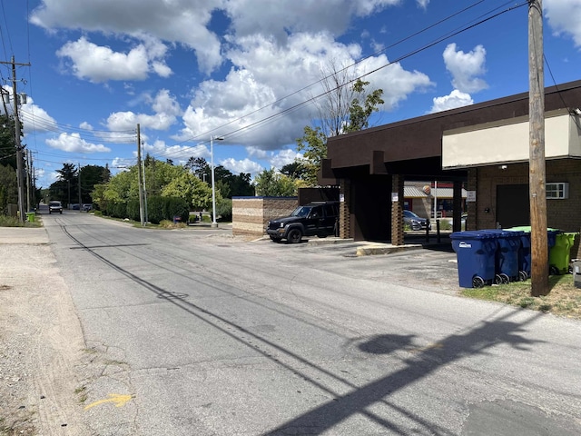 1054-1060 E Front St, Traverse City, MI 49686