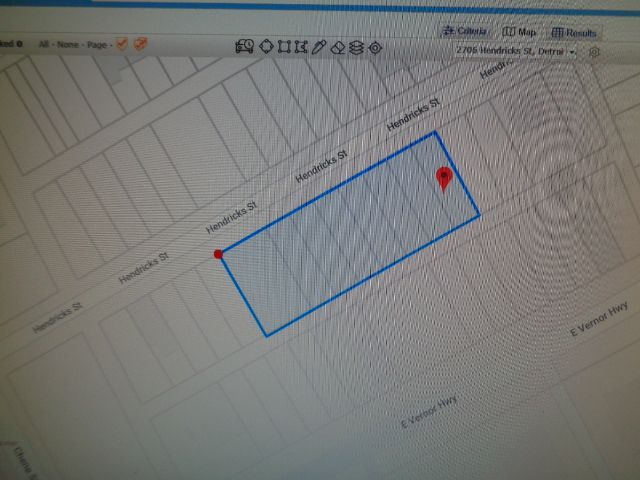 2706 Hendricks St, Detroit, MI 48207 - photo 2