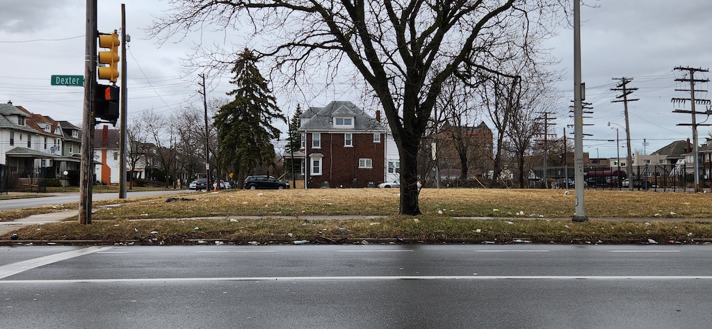 7356 Dexter Ave, Detroit, MI 48206