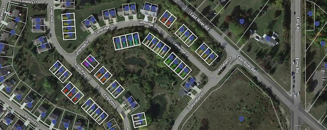 7081 Cambridge Dr, Flushing, MI 48433
