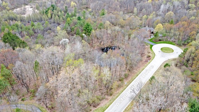 311 Dogwood Ln, Ortonville, MI 48462