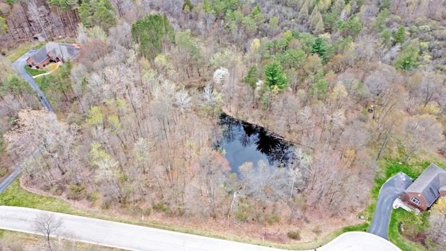 311 Dogwood Ln, Ortonville, MI 48462
