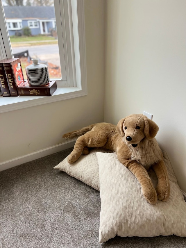 3075 Waukegan St, Auburn Hills, MI 48326 - carpeted bedroom featuring baseboards