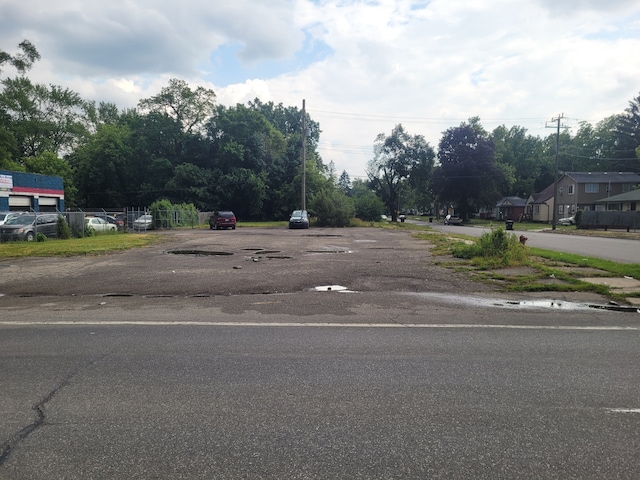 24451 W Mcnichols Rd, Detroit, MI 48219