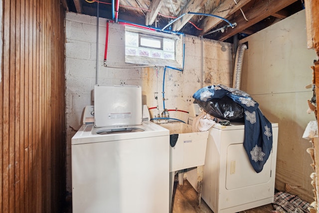 laundry area featuring washing machine and dryer