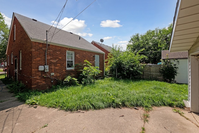 view of side of property