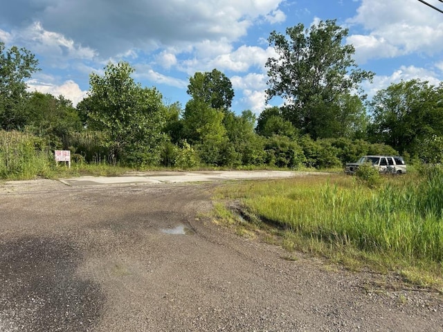 12160 Telegraph Rd, Carleton, MI 48117