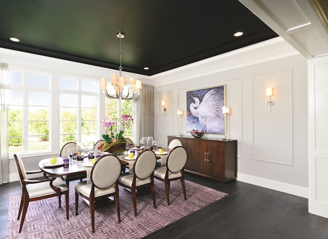 4701 Pinnacle Blvd, Rochester, MI 48306 - dining area with a chandelier, dark wood finished floors, baseboards, crown molding, and recessed lighting
