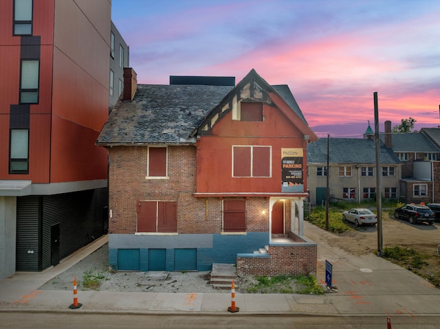 view of front of home