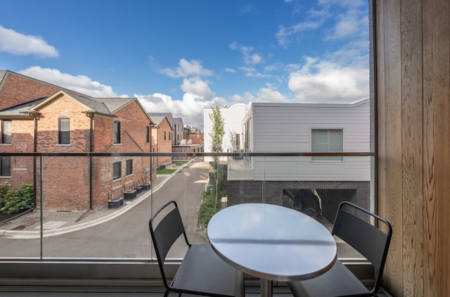 2813 Brush St Unit 99, Detroit, MI 48201 - balcony featuring a residential view