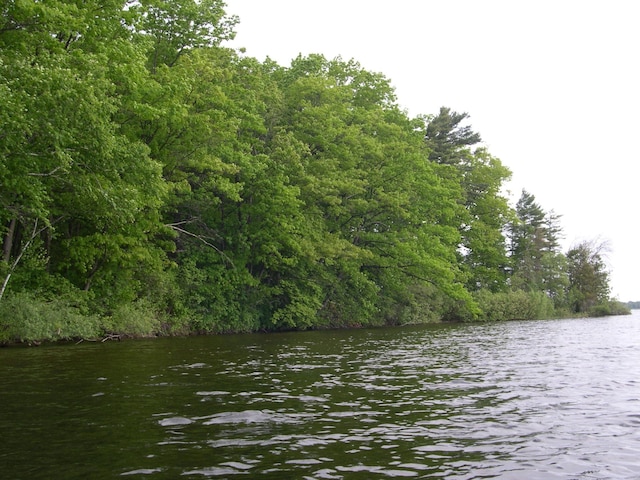 1565 Edgewater Rdg, Traverse City, MI 49684
