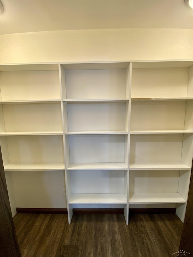 3879 Kochville Rd, Saginaw, MI 48604 - view of pantry