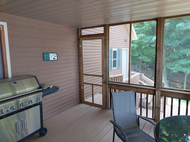 view of unfurnished sunroom