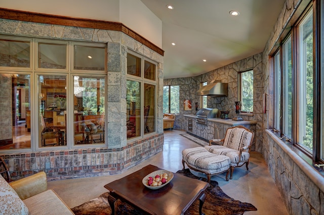 view of sunroom / solarium