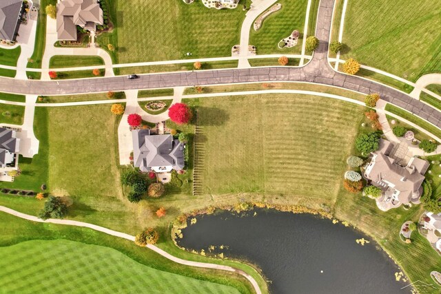 33 W Grove Ct, Freeland, MI 48623
