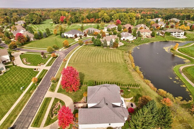 33 W Grove Ct, Freeland, MI 48623
