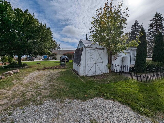 5316 Shady Ln, Standish, MI 48658