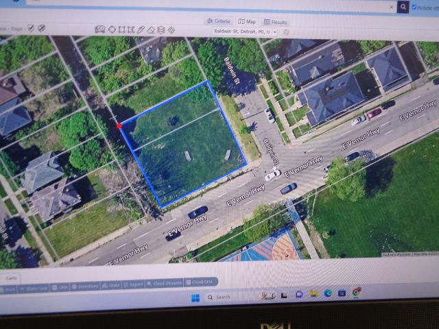 2401 Baldwin St, Detroit MI, 48214 land for sale