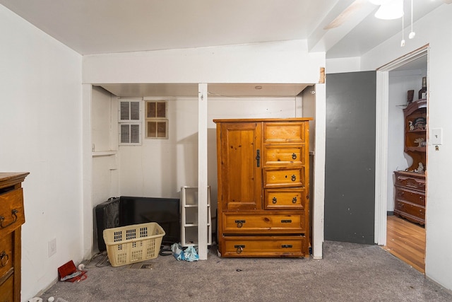 bedroom featuring carpet floors and ceiling fan