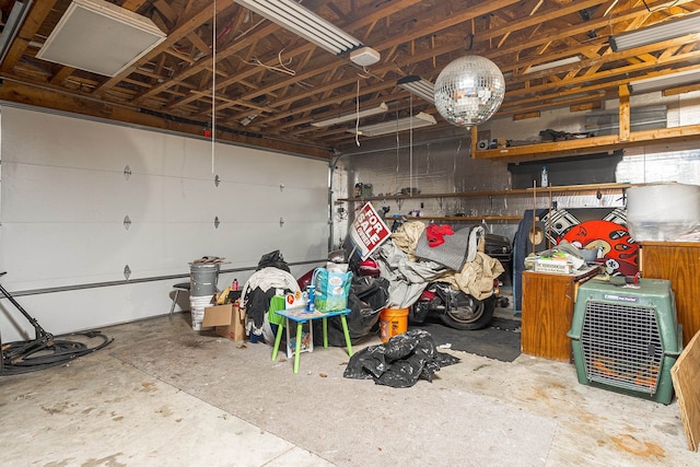7434 Dyke Rd, Clay, MI 48001 - view of garage
